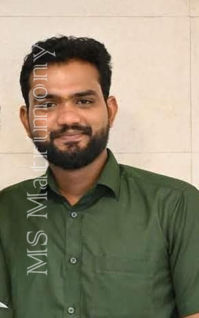 member-img
